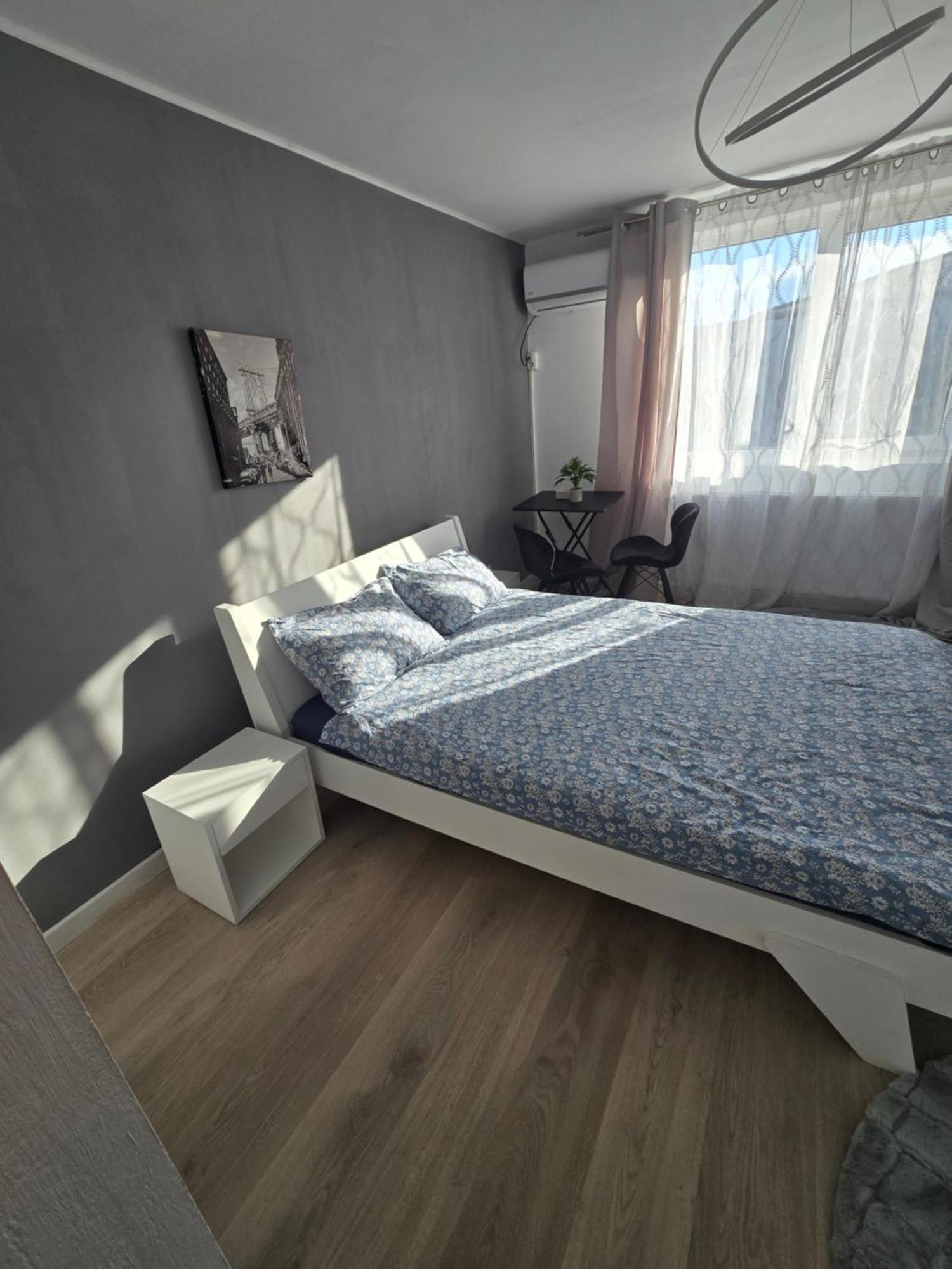 Garsoniera - Moderna - Timisoara Apartment Luaran gambar